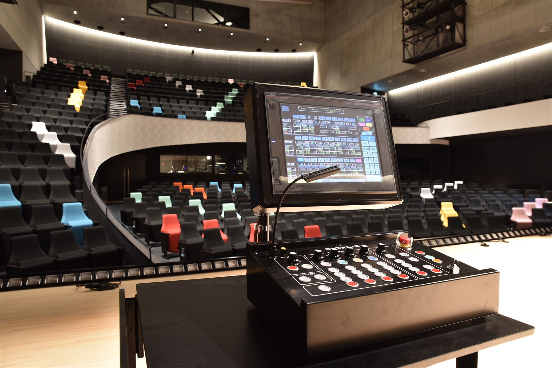 舞台機構操作盤