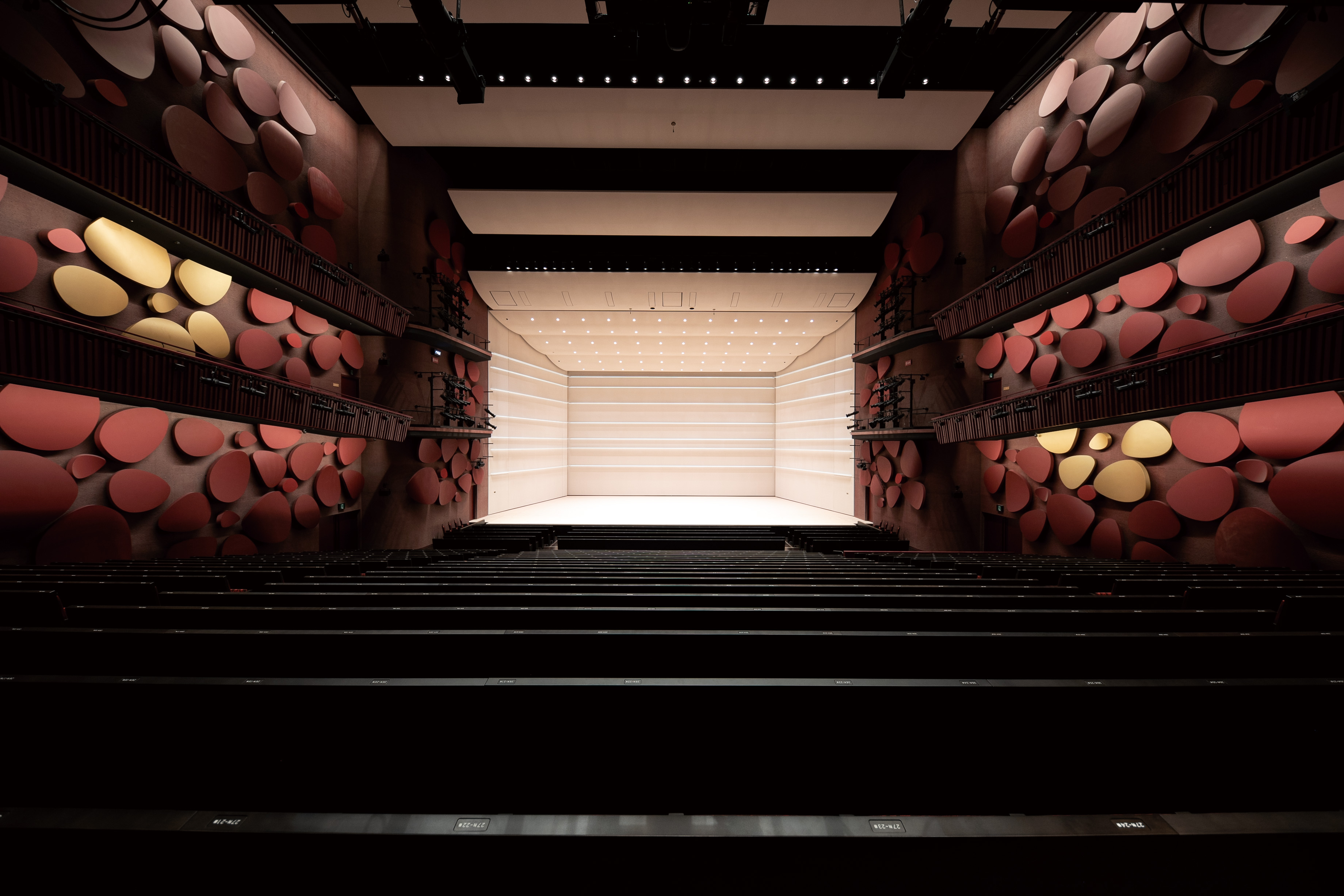 音響反射板形式